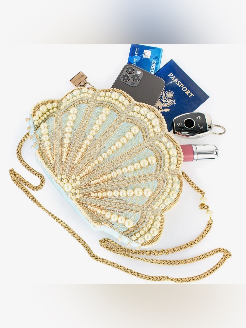 Seaside Luxury Pearl and Beaded Shell Crossbody
Handbag - Picture 8 of 9